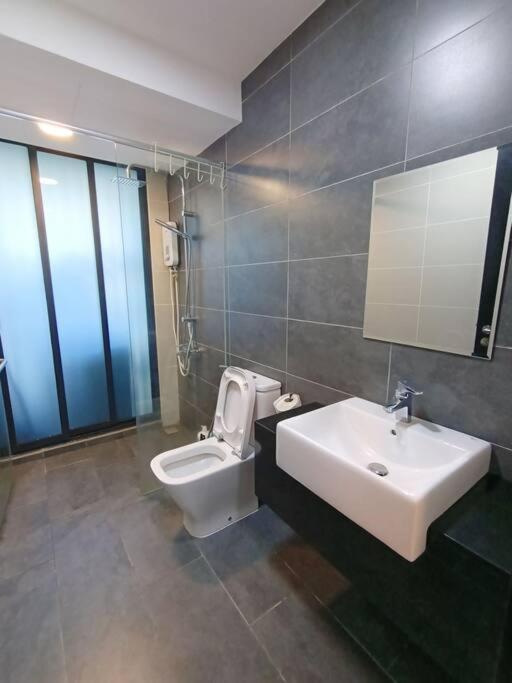 C0704 Almas Suite Seaview & Netflix Stay Nusajaya  Eksteriør billede